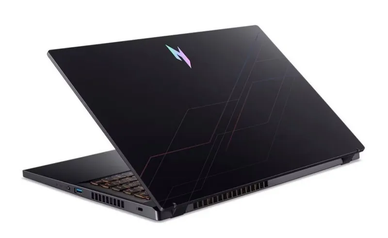 Acer Nitro V15 i9-13900H 16/512/5060 8Gb 15.6 FHD Ips 165Hz
