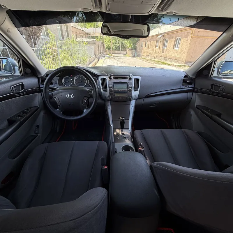 Hyundai Sonata nf 2009 2.0litr — фото 4