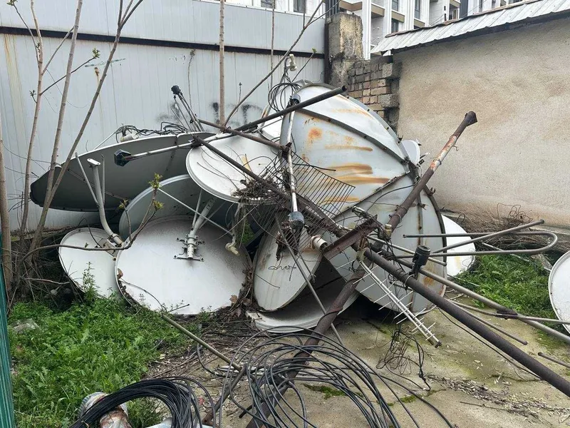 продам старый параболические антенны