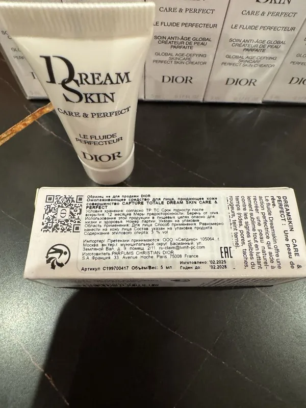 Dior Capture Totale Dream Skin Care & Perfect Le Fluide Perfecteur — фото 1