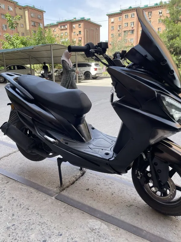 Benzinli skuter Tiger 150 kub ideal — фото 1