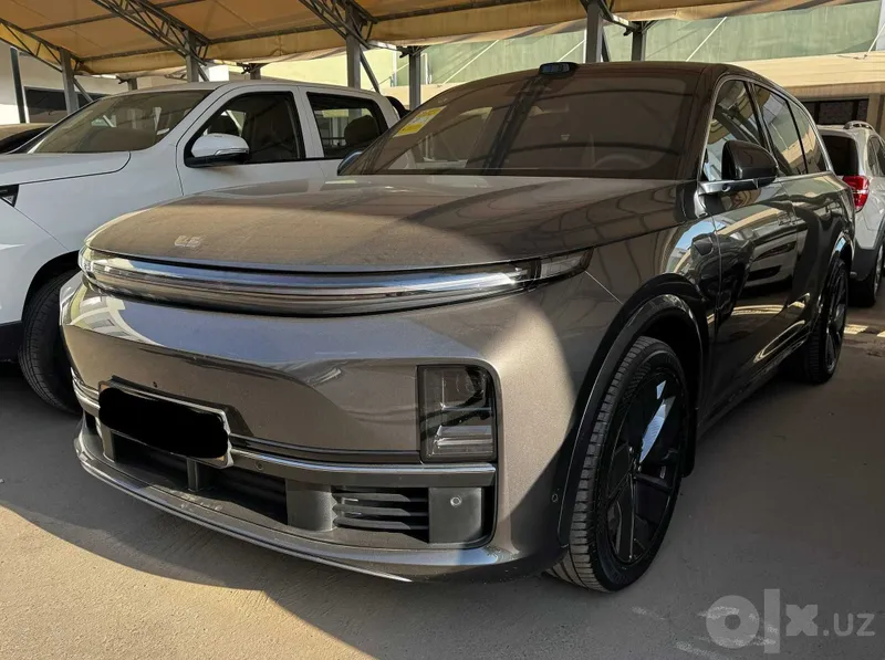 LI 7 RESTYLING 2025 - Роскошь, инновации и абсолютная безопасность LI 7 RESTYLING 2025 - Роскошь, инновации и абсолютная безопасность