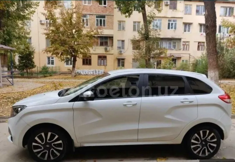 Лада Хрей 2018 года. — фото 1