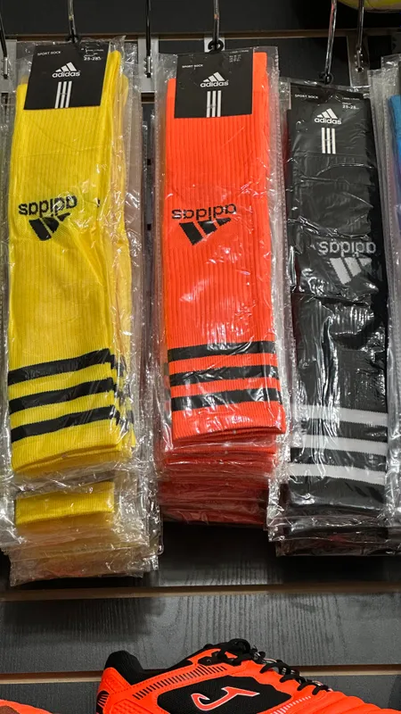 Adidas va Nike gedralar 4