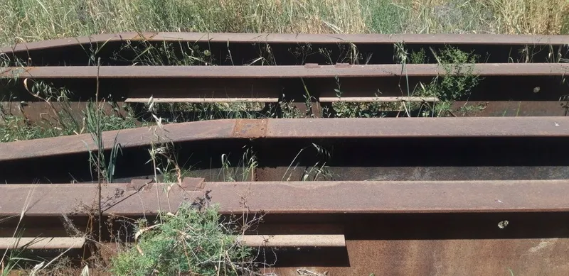 dvuxtavr sotiladi dvuxtavr sotiladi