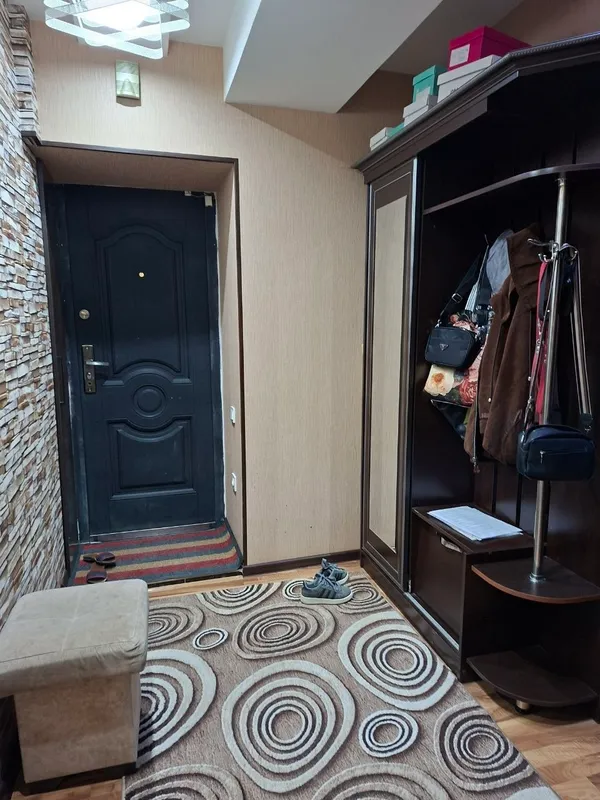 3 xonali kvartira, 66 m2, Yakkasaroy 8