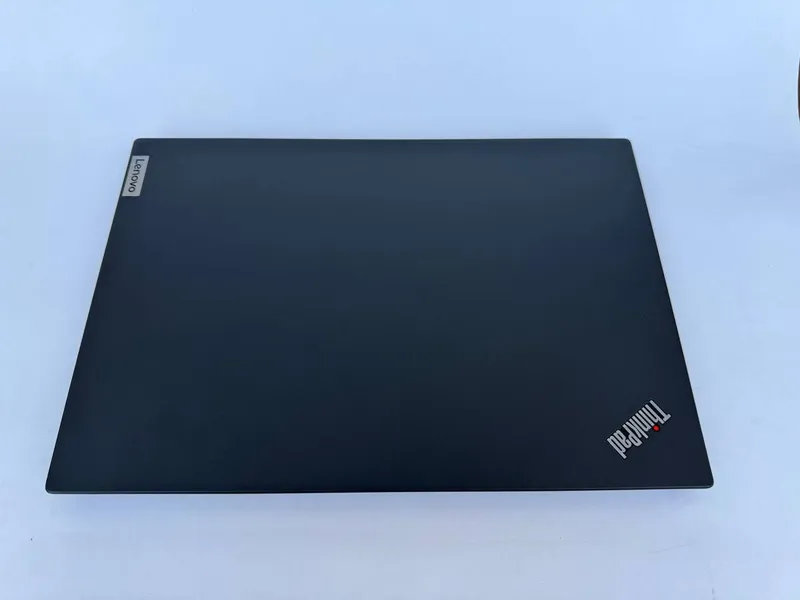 Lenovo Thinkpad T14s Gen 2 2