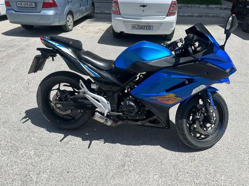 Мотоцикл Kawasaki replica 400 kub 2
