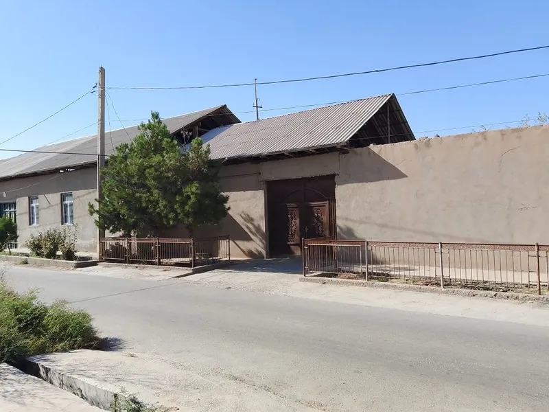 Hovli sotiladi narhi 470mln boʻlishi
