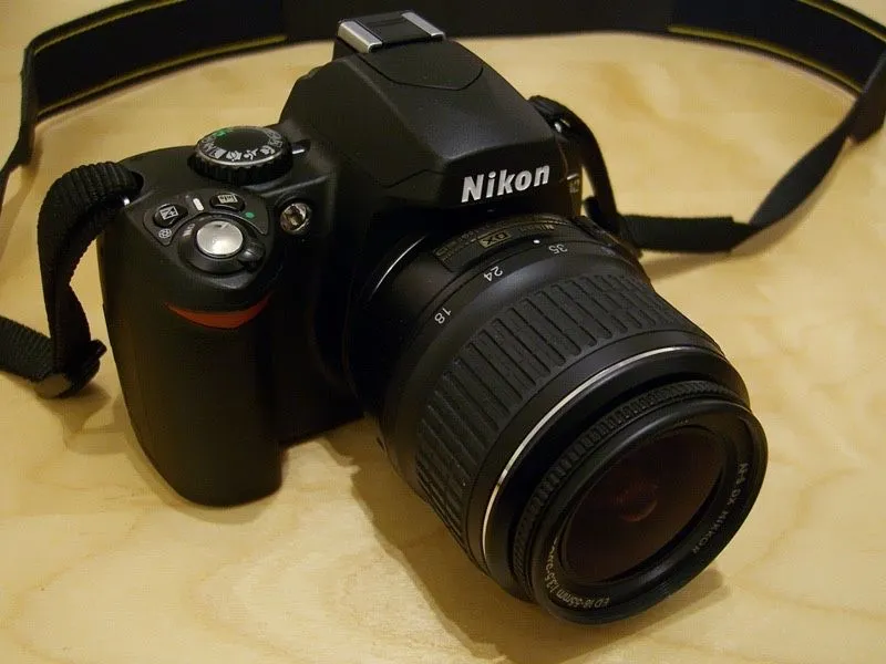 Nikon D40 фотоапарат