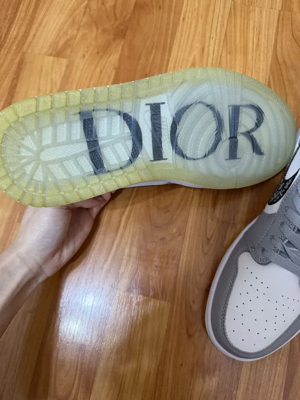 Nike кроссовки AIR JORDAN DIOR — фото 1