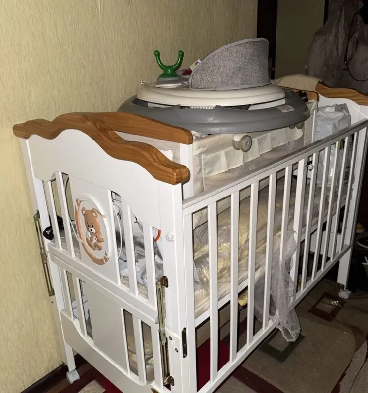 Продаётся детская кровать Продаётся детская кровать