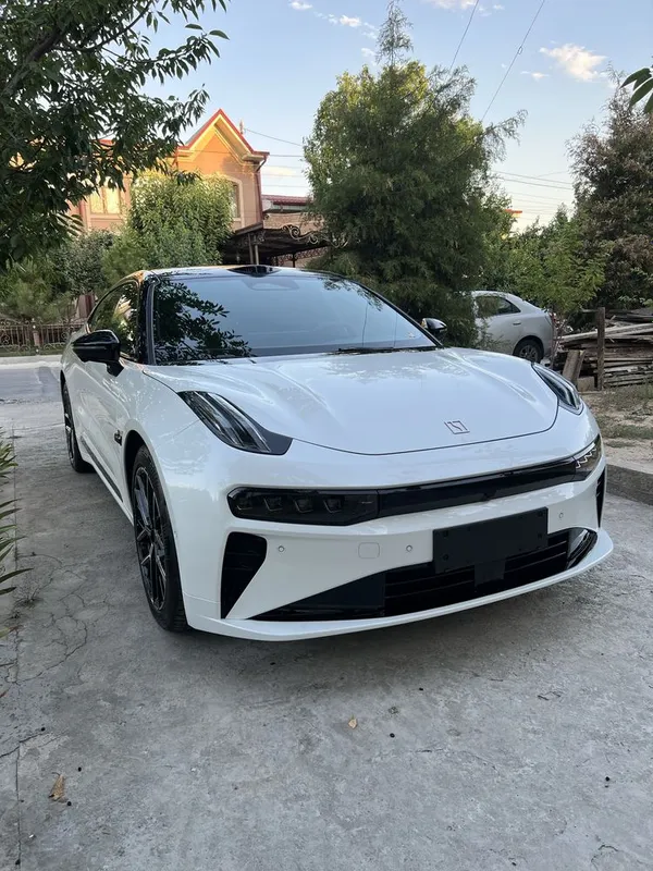 Zeekr 001 Ultra 2026 model без пробег 2