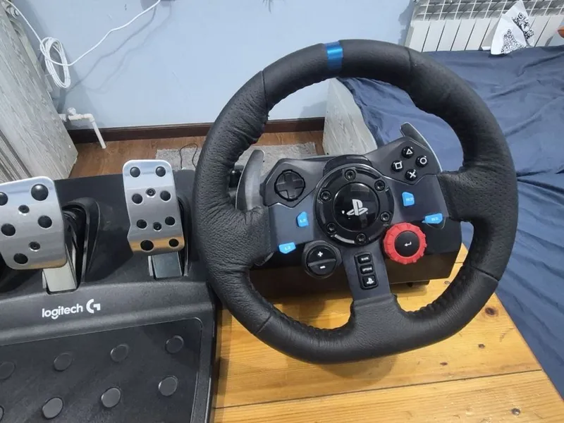 Logitech G29 Driving Force — фото 1