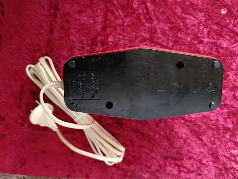 Синяя ( кук ) , красная лампа медицинская лечебная 3 Синяя ( кук ) , красная лампа медицинская лечебная 3