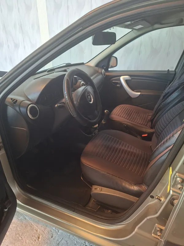 Lada Largus 2014 5