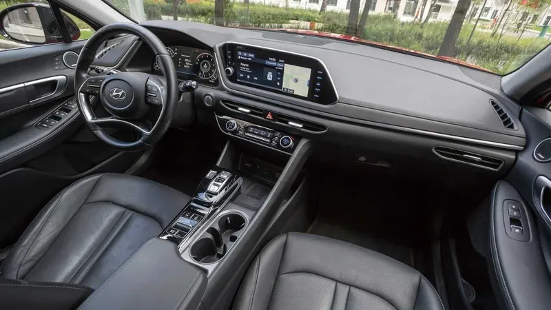 Hyundai sonata (Luxe 2,5) 6 позиция full — фото 3