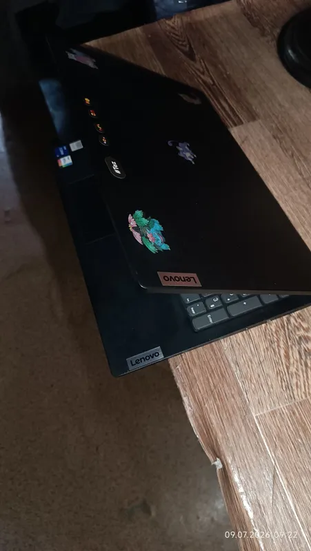 Noutbuk Lenovo 15, core i5 12-avlod 3 Noutbuk Lenovo 15, core i5 12-avlod 3