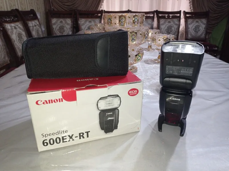 Продаётся Canon 600EX-RT, состояние отличное 3 Продаётся Canon 600EX-RT, состояние отличное 3