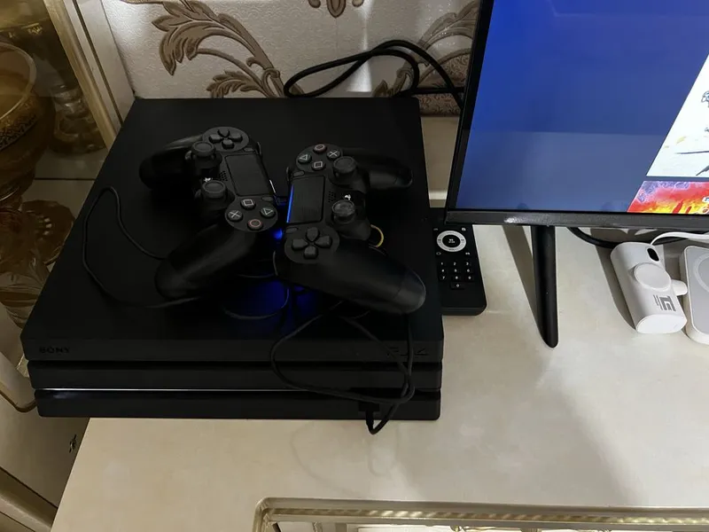 Arenda 50 000 so’m ps4 pro 3