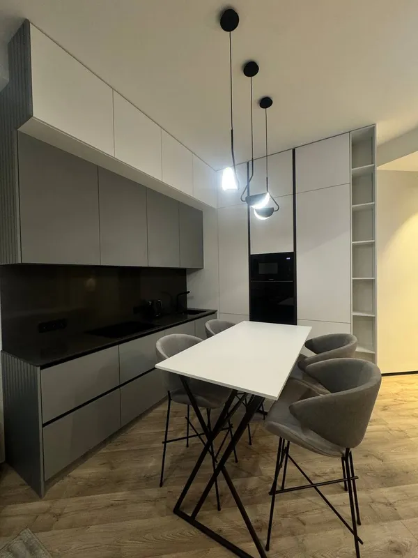 Mirabad Avenue’da kvartira zudlik bilan sotiladi 3