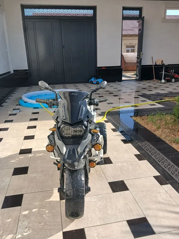 Motoskl sotiladi 2 Motoskl sotiladi 2