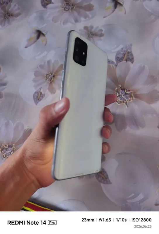 SAMSUNG A51
