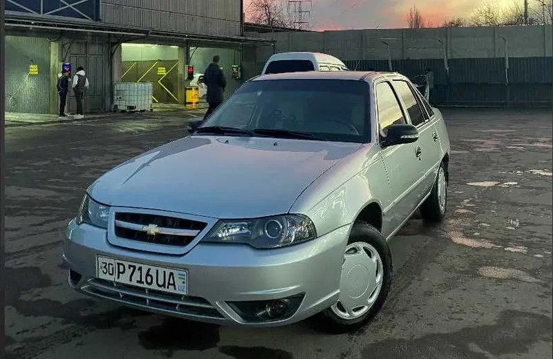NEXIYA 2 5200$ kelishamiz moshina tiniq