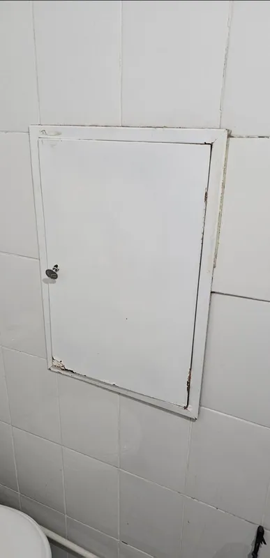 Люк для шахты в ванную