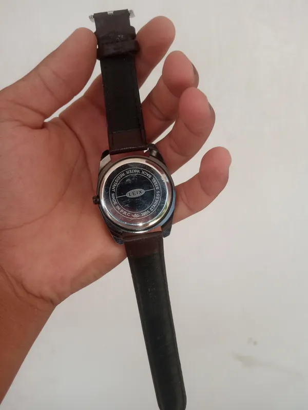 часы leix 2