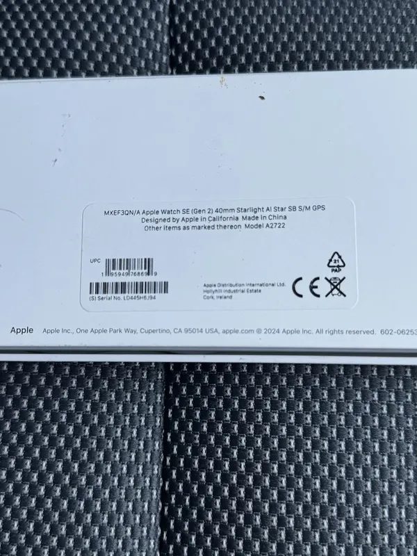 Apple watch se gen 2, 40 mm — фото 1