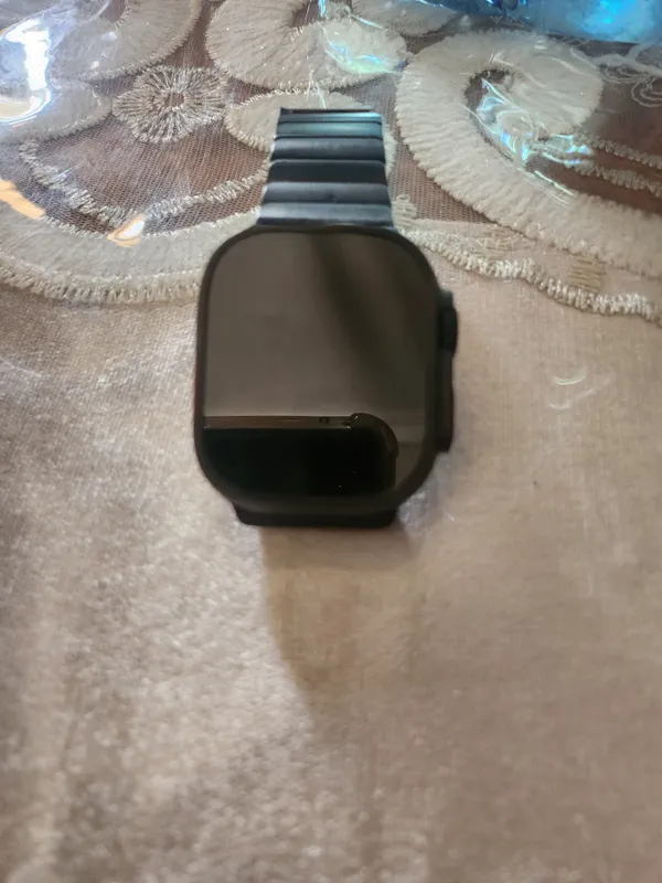 Apple watch ultra.