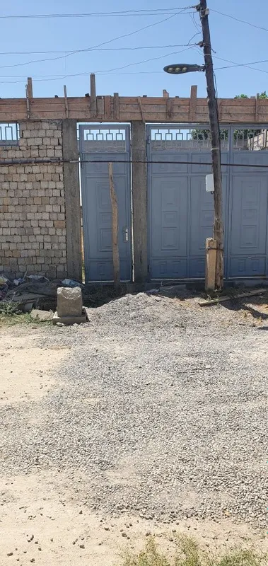 Yer sotiladi 45 000$ 3sotix tutzor gaz zaprafka kochada