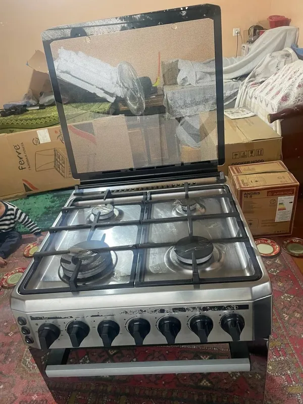 Газ плита продаётся