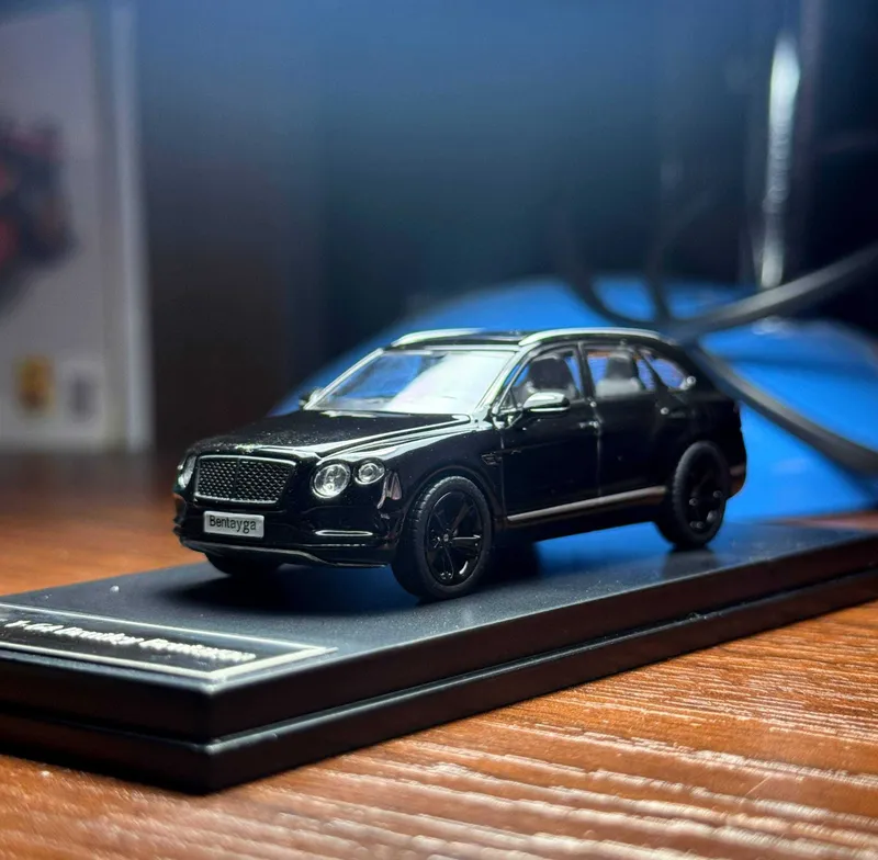 SUV Model Bentley Bentayga