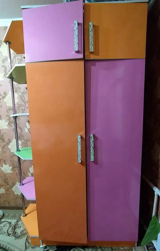 Bolalar shkafi 3