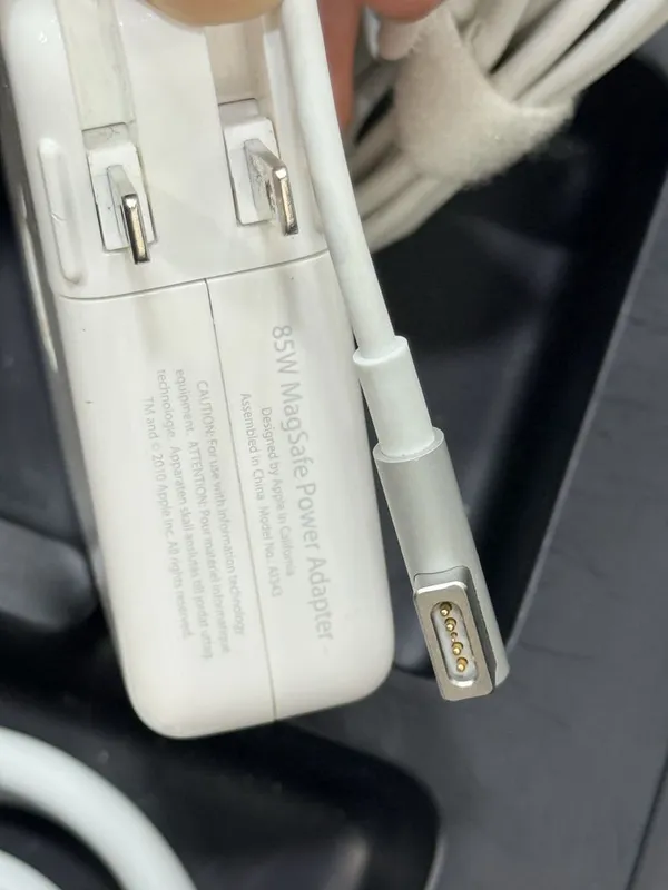 Macbook Zarachik magsafe 1 Orginal Yangi — фото 1