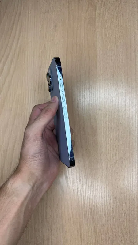iPhone 13 Pro Max 2 iPhone 13 Pro Max 2