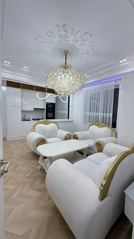 ПРОДАЁТСЯ квартира Юнусабад 16 квартал Новостройка 3
