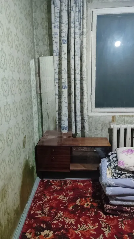 Срочно Тумба с зеркалом