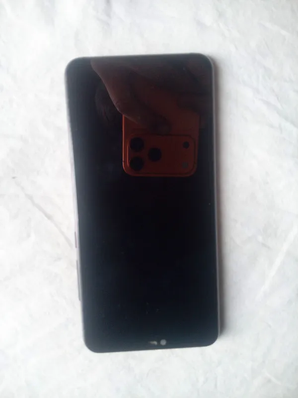 Продаётся iPhone 17 Pro, 1 ТБ 3