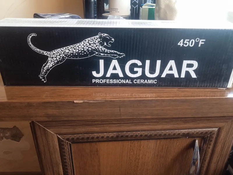Продаётся выпрямитель для волос Jaguar Продаётся выпрямитель для волос Jaguar