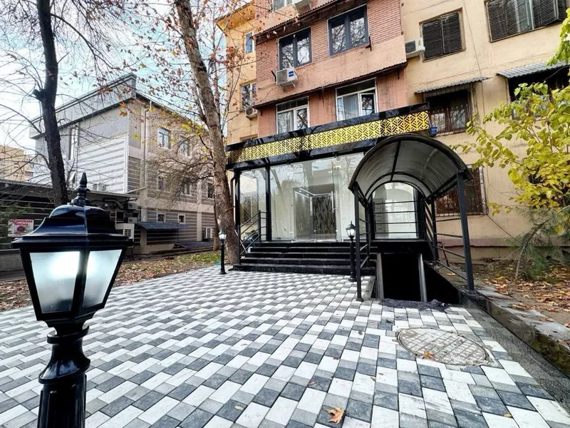 Универсам продается 55 м2 + 25 повдал с арендатором Юнусабад — фото 4