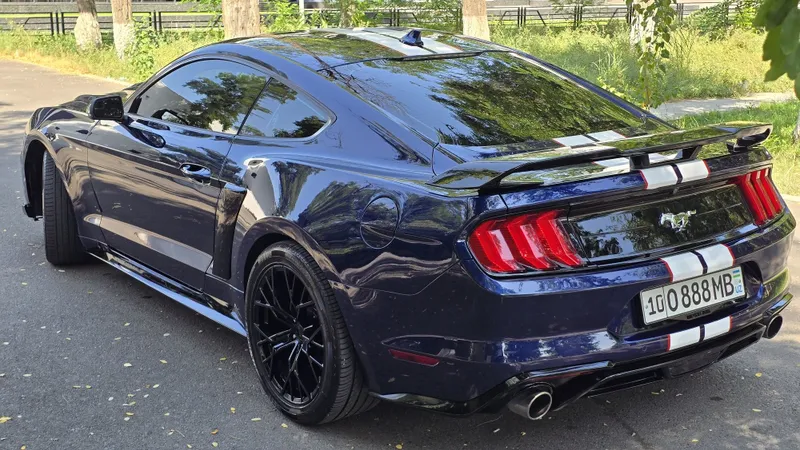 Ford mustang 2.3 ecobus 4 Ford mustang 2.3 ecobus 4