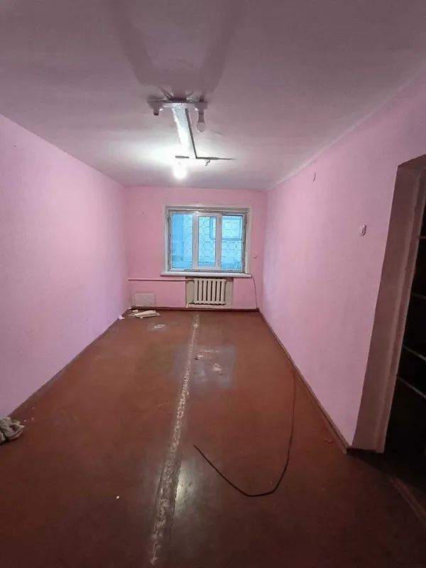 Buyuk Ipak Yoli metrosida ijara uchun noturar 3 qavatda 15 m2 bor — фото 2