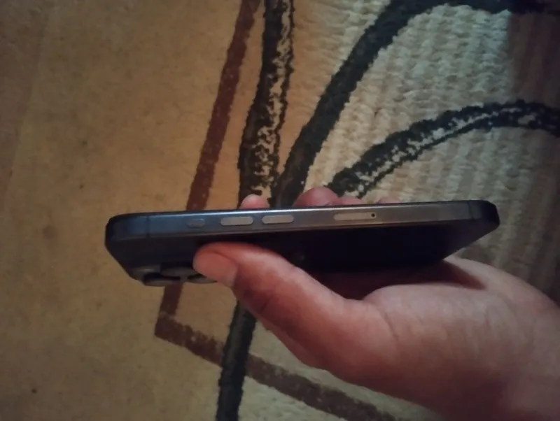 Iphone 15 pro idial 256gb srochno — фото 2