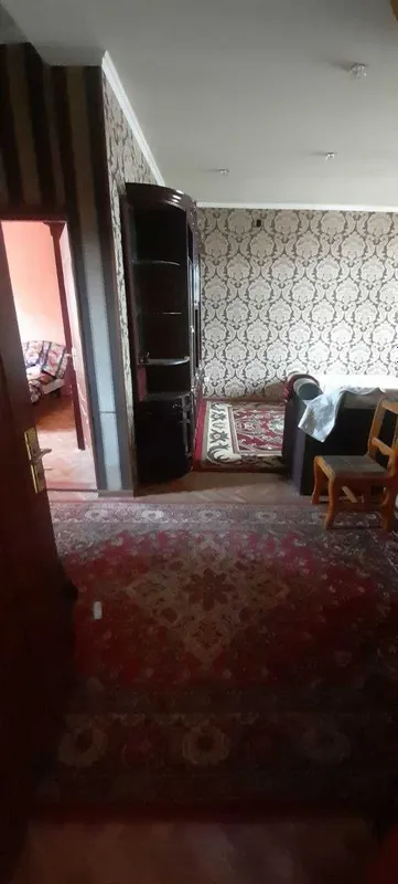 Фарғона шахрида 3 хонали барча жихозлари билан квартира сотилади