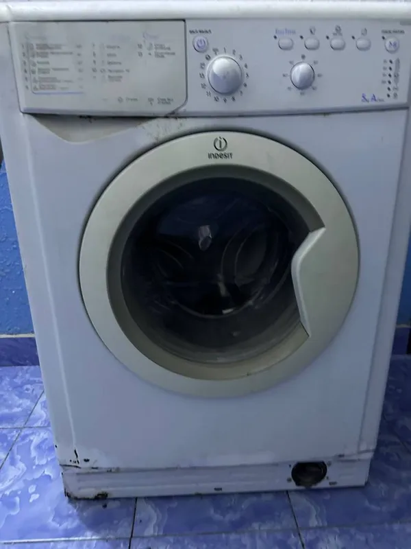 Indesit Кир ювадиган мошина 1