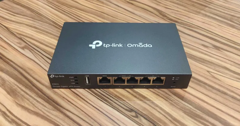 Маршрутизатор TP-Link Omada ER605 (VPN, Gigabit, Multi-WAN) — фото 3