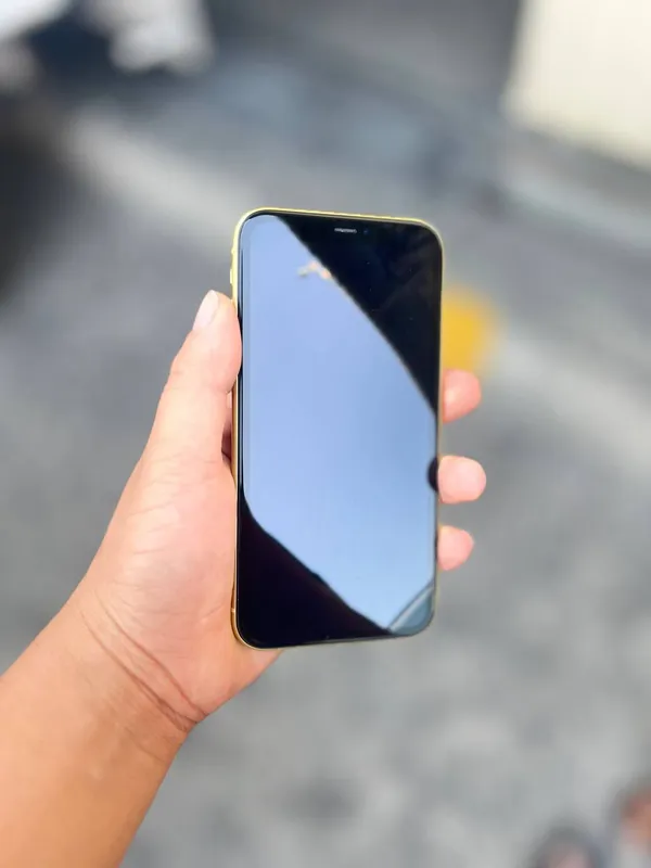 iPhone 11 2 iPhone 11 2
